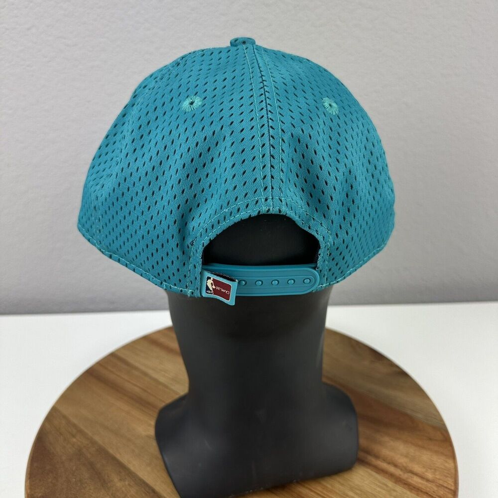 New Era L.E.  9FIFTY Charlotte Hornets Hook Mesh Hardwood Classics Snapback Hat - Picture 4 of 8
